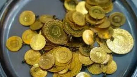 Türkiye’de Tasarruf Eğilimleri Değişiyor: Altın Yatırımı Zirvede
