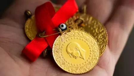 Altın Fiyatlarında Ani Gerileme: Son Bir Haftanın En Düşük Seviyesi