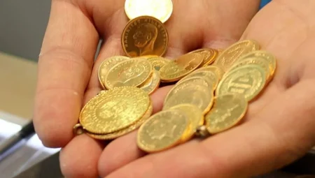 Altın fiyatlarında sert düşüş: Yüzde 3’lük düzeltme yatırımcıyı şaşırttı