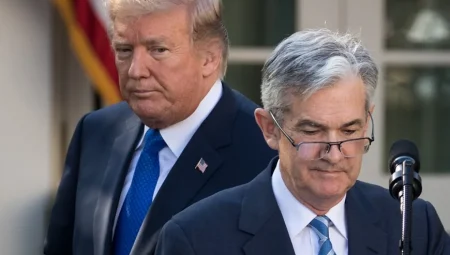 Trump’tan Fed Başkanı Powell’a sert çıkış: ‘Faizler derhal inmeli, artık gitmeli’