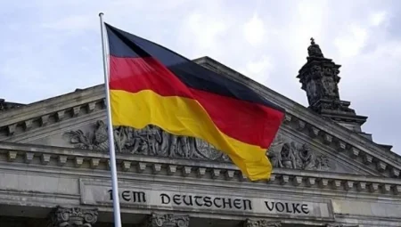 Almanya’da şirketler ekonomik geleceği öngöremiyor: Belirsizlik Kasım 2022’den beri zirvede