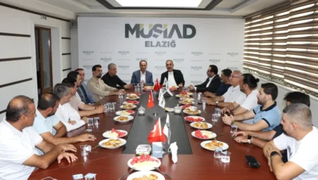 Elazığ TSO Başkanı İdris Alan: “MÜSİAD’ın çalışmalarına her alanda destek vermeye hazırız”